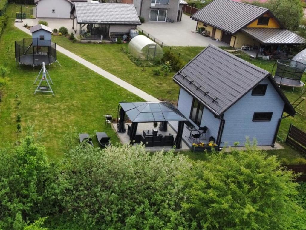 Вилла Tiny House Цесис Экстерьер фото